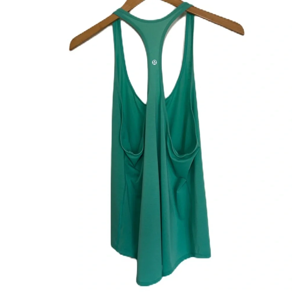 Lululemon Women's Green Tech Mesh Singlet Size 10 Large‎
